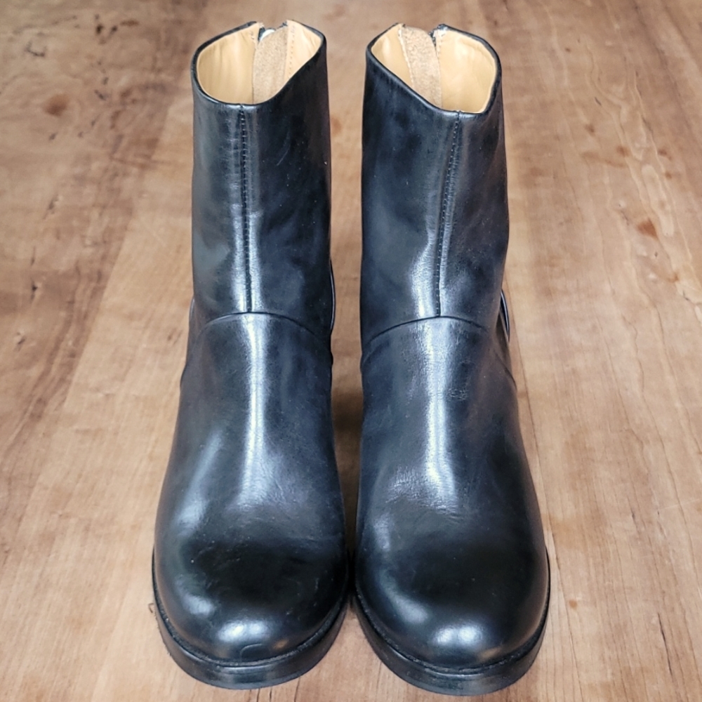 Hope black boots